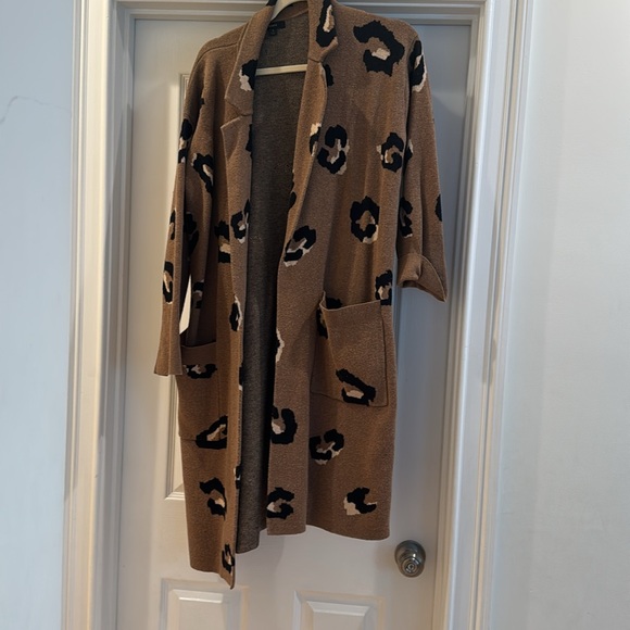 Women's Brown Cardigan Sweater - Picture 1 of 3